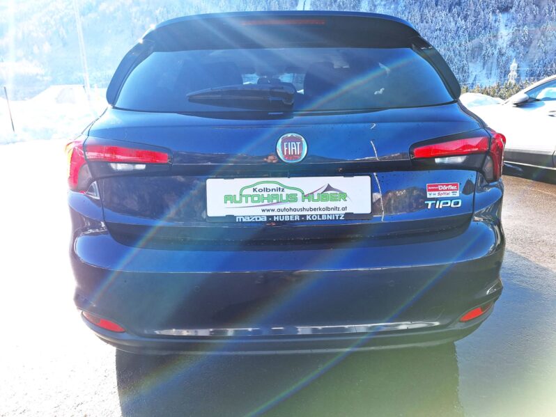 FIAT Tipo 1,6 EtorQ 110 Lounge Automatik voll