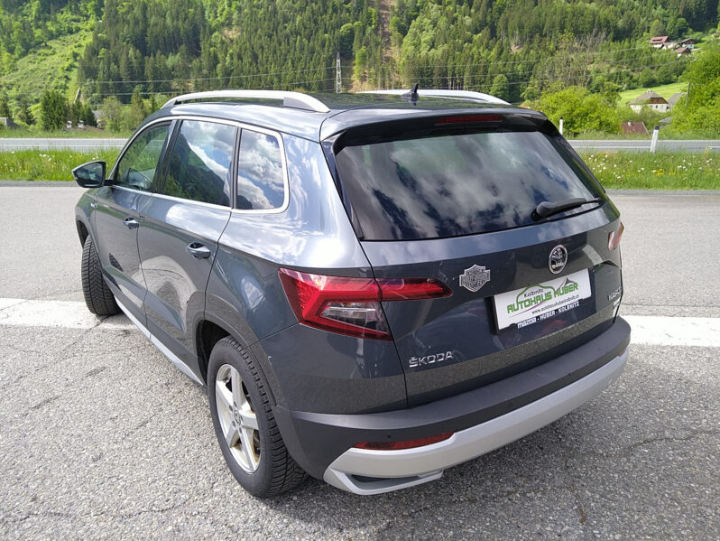 SKODA Karoq 2,0 TDI SCR 4×4 Scout voll