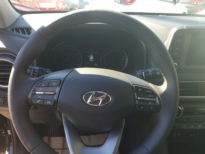 HYUNDAI Kona Level 3 1,0 T-GDi 2WD 18 Zoll voll