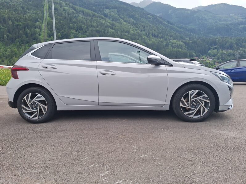 HYUNDAI i20 GO PLUS 1,0 T-GDI voll