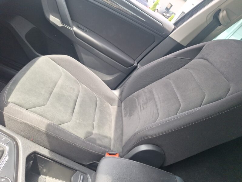 VW Tiguan 2,0 TDI SCR 4Motion Highline DSG voll
