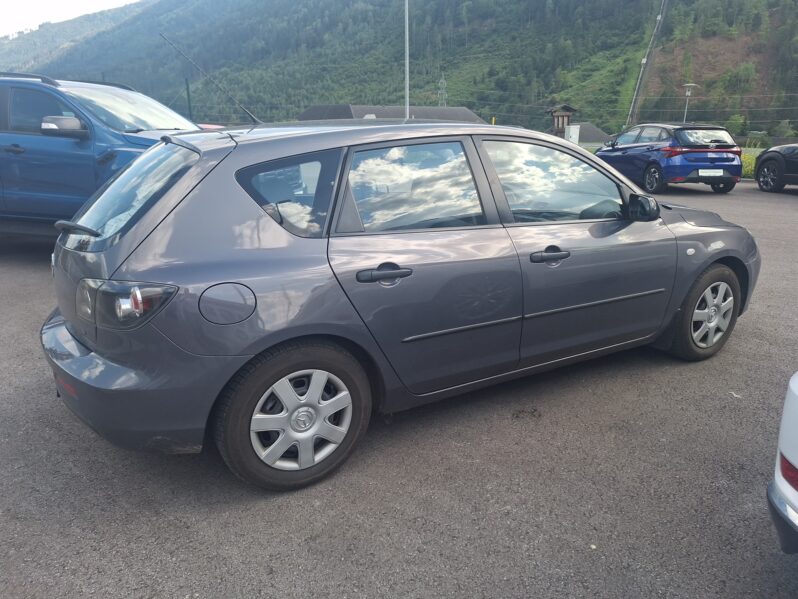 MAZDA 3 Sport 1,4i CE 5 Türer voll