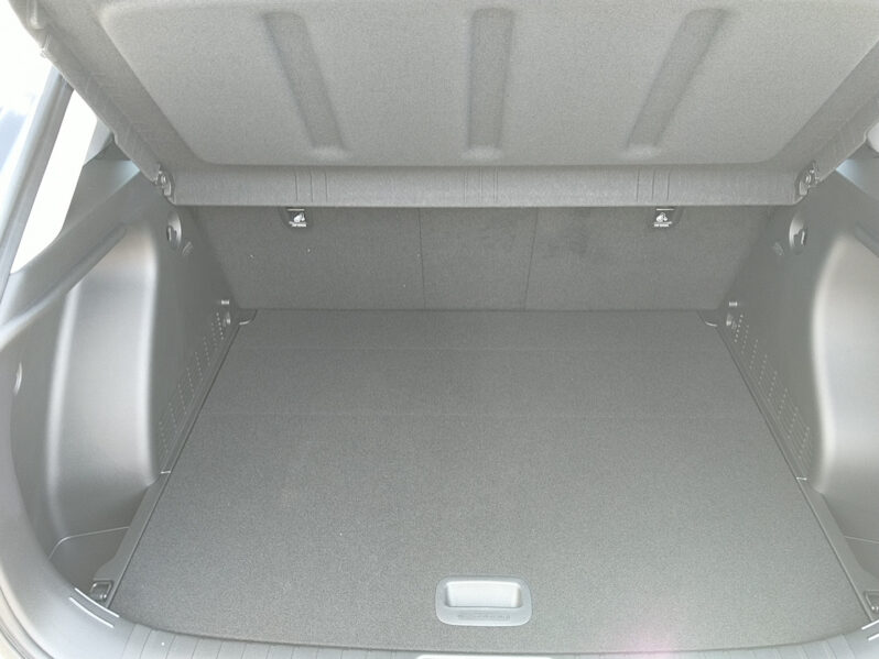 HYUNDAI KONA EV (SX2) Smart Line 64,8 kWh k7es2-P20-O20 voll