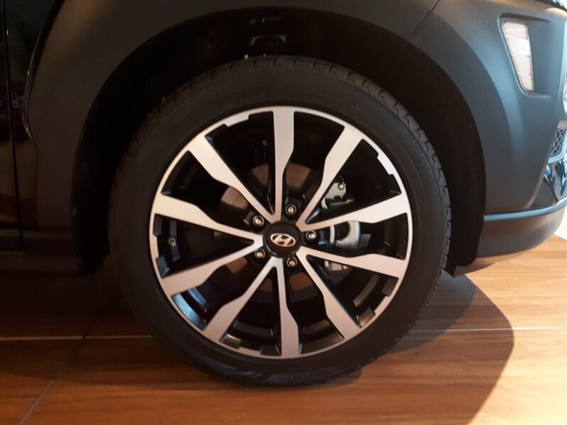 HYUNDAI Kona Level 3 1,0 T-GDi 2WD 18 Zoll voll