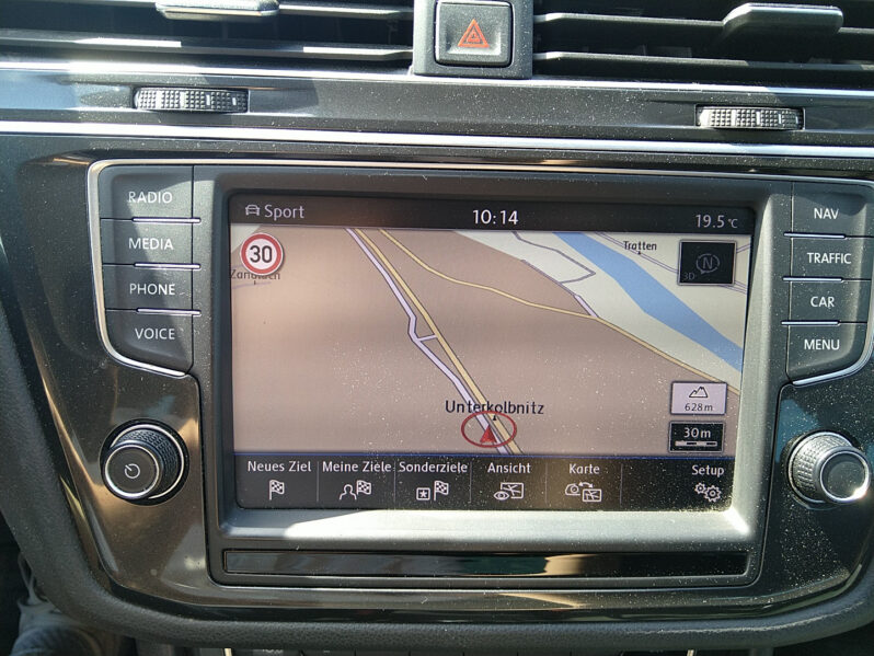 VW Tiguan 2,0 TDI SCR 4Motion Highline DSG voll