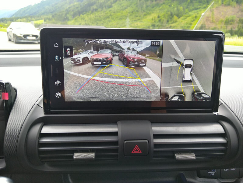 HYUNDAI INSTER Trend Line 49kWh r5t42-P3/4-O1 voll