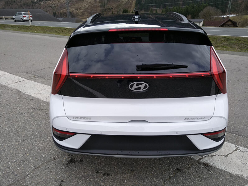 HYUNDAI Bayon GO Plus MT 1.0 T-GDI y6bu1-PP4-OO2 voll