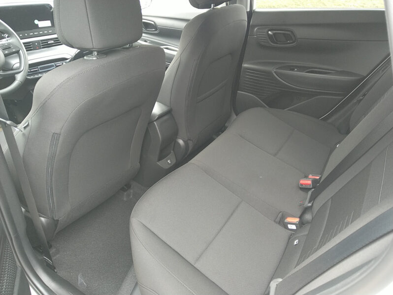 HYUNDAI Bayon GO Plus MT 1.0 T-GDI y6bu1-PP4-OO2 voll
