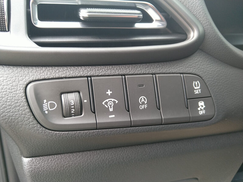 HYUNDAI i30 – PD GO 1.0 T-GDI voll