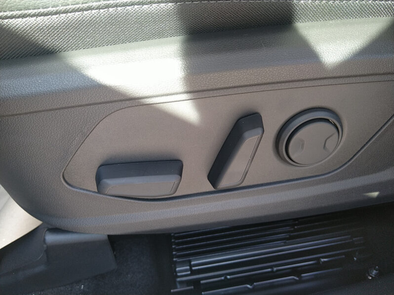 HYUNDAI Tucson NX4 Comfort Line 1,6 T-GDi PHEV 4WD AT Matrix LED Com+ voll