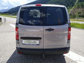 HYUNDAI H1 Level 1 2,5 CRDi Klima, Media