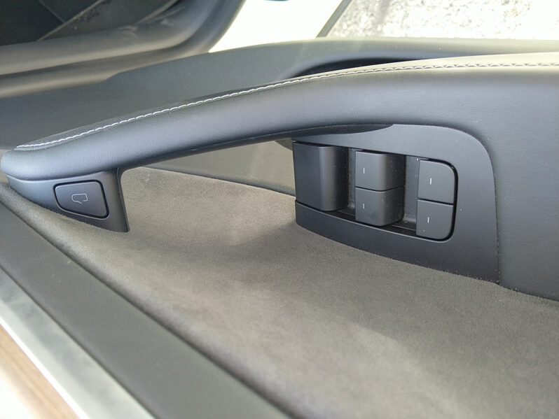 TESLA Model Y LONG RANGE 75kWh AWD voll