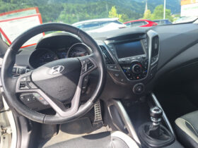 HYUNDAI Veloster 1,6 GDI Turbo