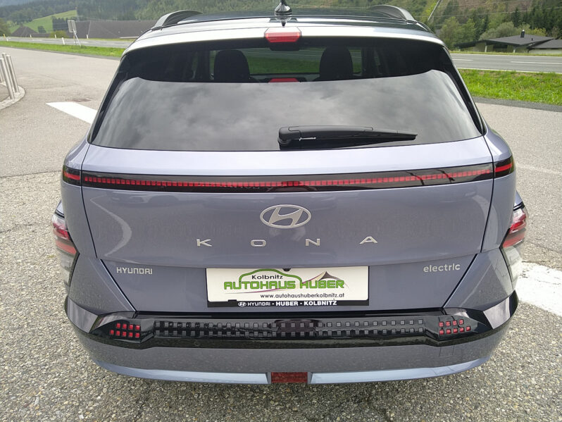 HYUNDAI KONA EV (SX2) GO 64,8 kWh Tech WP voll