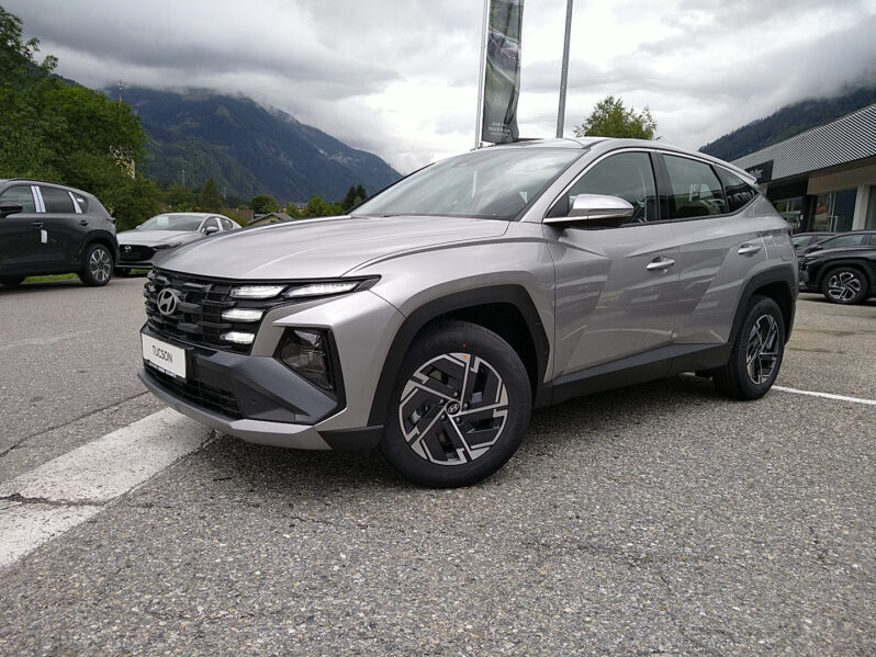 HYUNDAI Tucson NX4 Smart Line 1,6 T-GDi 2WD Winterp. Klimaaut. voll