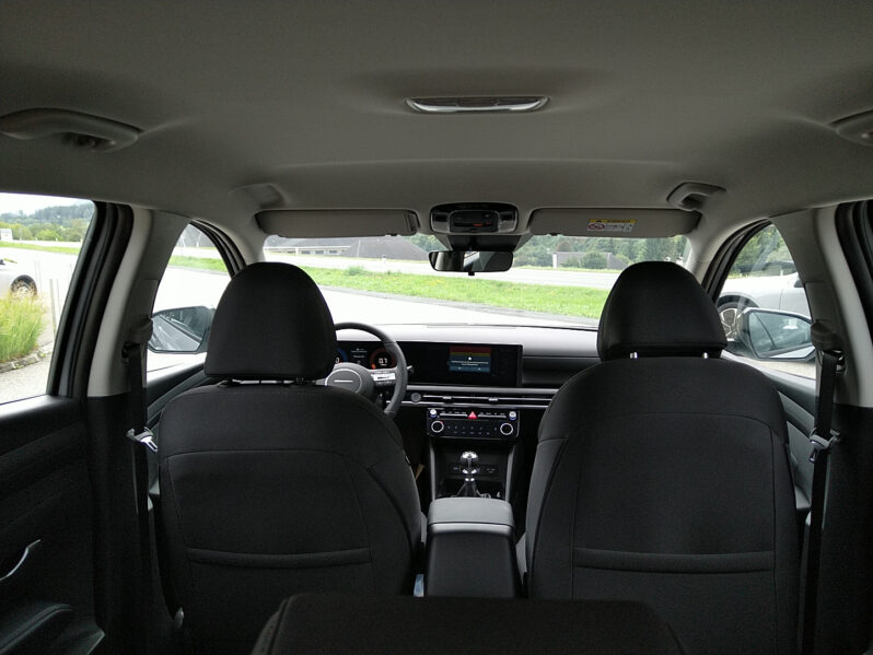 HYUNDAI Tucson NX4 Smart Line 1,6 T-GDi 2WD Winterp. Klimaaut. voll