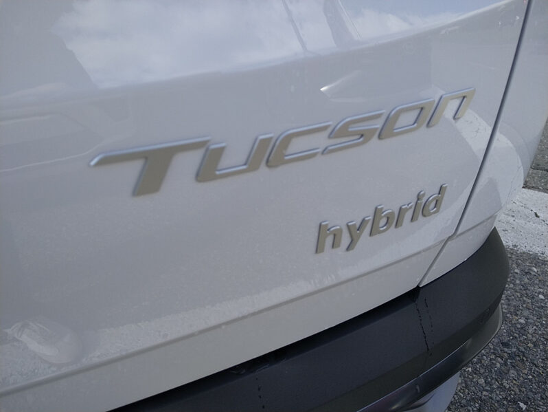 HYUNDAI Tucson NX4 Smart Line 1,6 T-GDi HEV 4WD Winterpaket voll