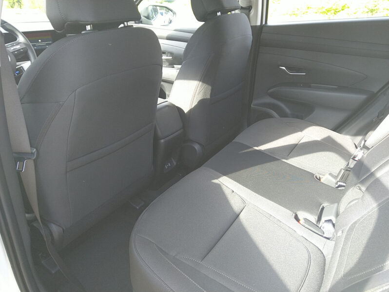 HYUNDAI Tucson NX4 Smart Line 1,6 T-GDi HEV 4WD Winterpaket voll