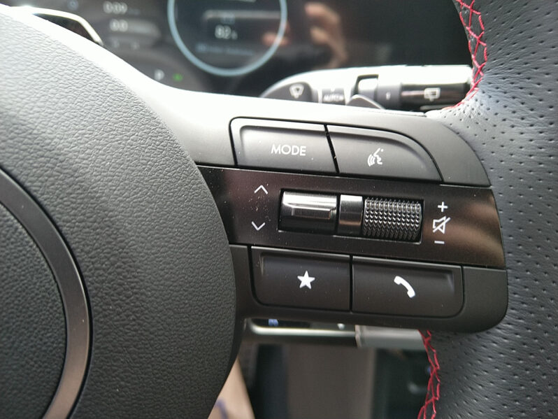 HYUNDAI Tucson NX4 N Line 1,6 T-GDi PHEV 4WD AT MATRIX-LED voll