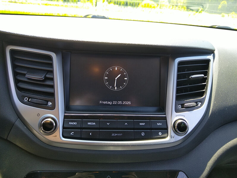 HYUNDAI Tucson GO 2,0 CRDi 4WD MT voll