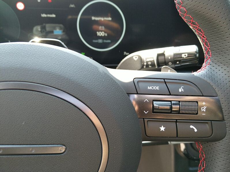 HYUNDAI Tucson NX4 N Line 1,6 T-GDi PHEV 4WD AT Matrix-LED Sitzp Pano SmartS voll