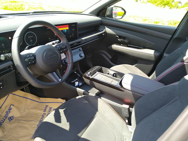 HYUNDAI Tucson NX4 N Line 1,6 T-GDi PHEV 4WD AT Matrix-LED Sitzp Pano SmartS voll