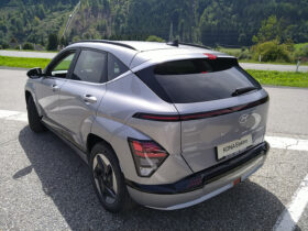 HYUNDAI KONA EV (SX2) GO 64,8 kWh V2L WP