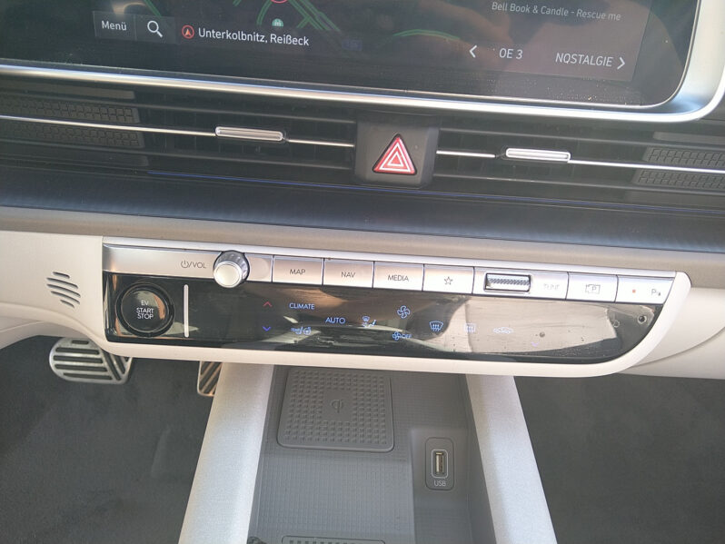 HYUNDAI IONIQ 6 TOP LINE Long Range 77,4 kWh 4WD voll