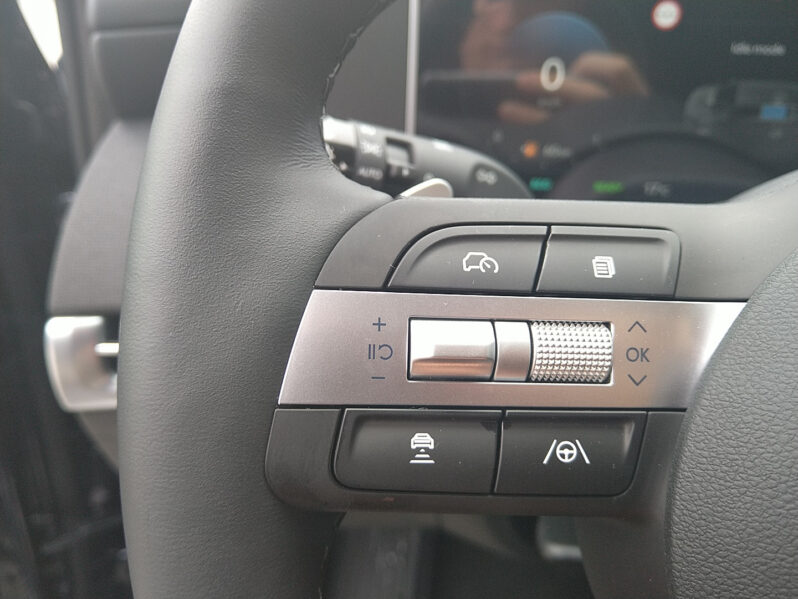 HYUNDAI Tucson NX4 GO Plus 1,6 T-GDi PHEV 4WD AT Smartsens Pano voll