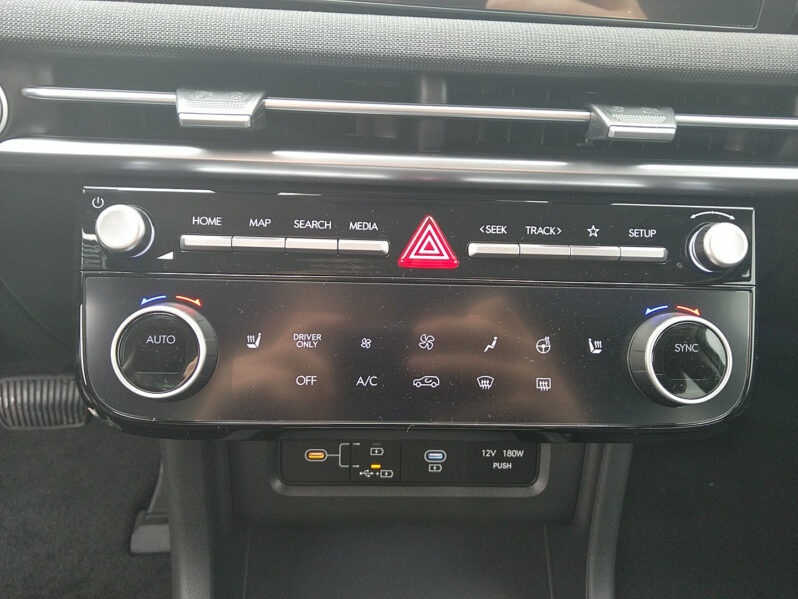 HYUNDAI Tucson NX4 GO Plus 1,6 T-GDi PHEV 4WD AT Smartsens Pano voll