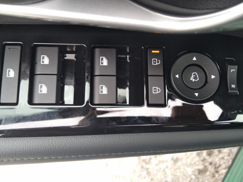 HYUNDAI Tucson NX4 Comfort Line 1,6 T-GDi HEV 4WD AT Matrix LED voll