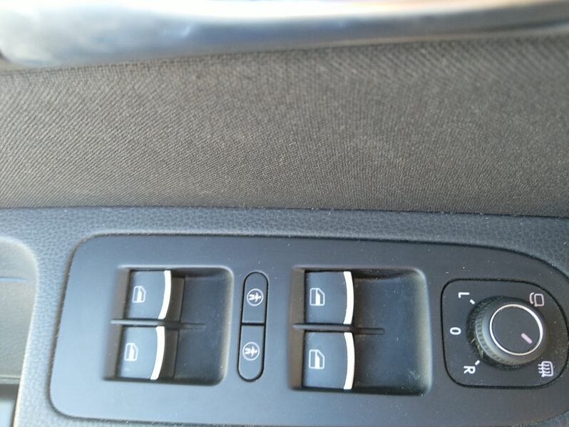 SEAT Alhambra Xcellence 1,4 TSI DSG 5Sitze voll