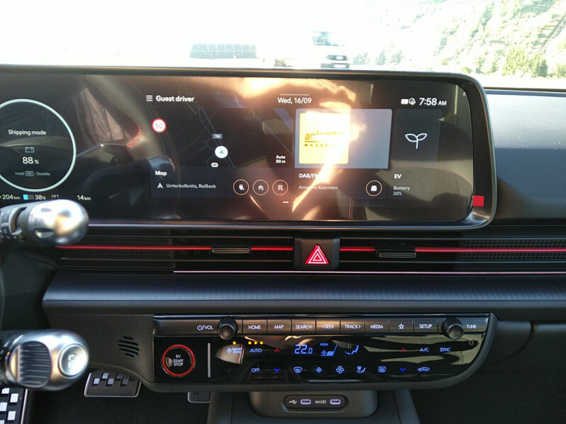 HYUNDAI IONIQ 6 N Line 84 kWh 4WD Pano voll