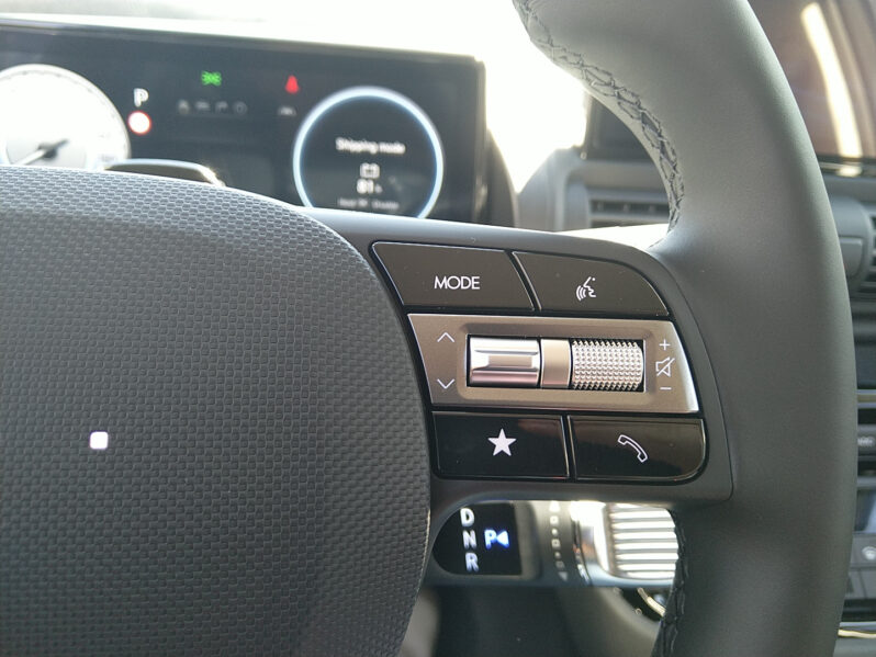 HYUNDAI INSTER Trend Line 49kWh Lichtp. Smart Sense WP voll