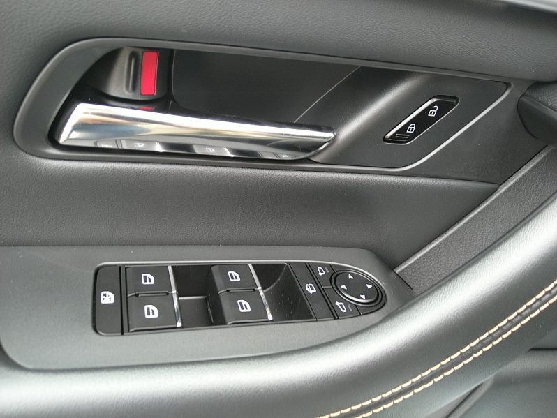 MAZDA CX-60 CD254 AUT AWD HOMURA COSO LEDER SCHWARZ voll