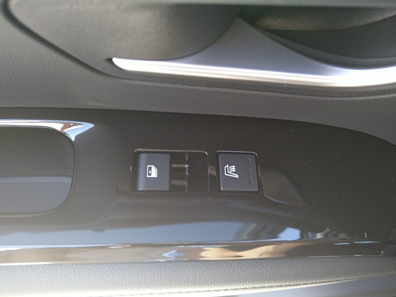 HYUNDAI Tucson NX4 Comfort Line 1,6 T-GDi PHEV 4WD AT Matrix LED Com+ voll