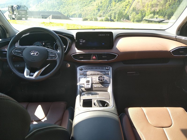 HYUNDAI Santa Fe PHEV Prestige Line 1,6 T-GDi PHEV 4WD AT voll