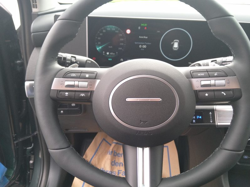 HYUNDAI Tucson NX4 Comfort Line 1,6 T-GDi HEV 4WD AT Matrix LED voll