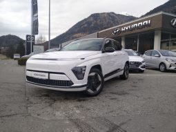 HYUNDAI KONA EV (SX2) GO 64,8 kWh Tech WP voll