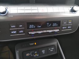 HYUNDAI KONA EV (SX2) GO 64,8 kWh Tech WP voll