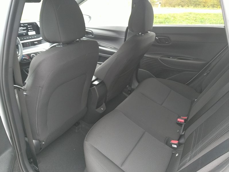 HYUNDAI i20 (BC3) Smart Line 1.0 T-GDI Black Paket Smart Line Plus voll