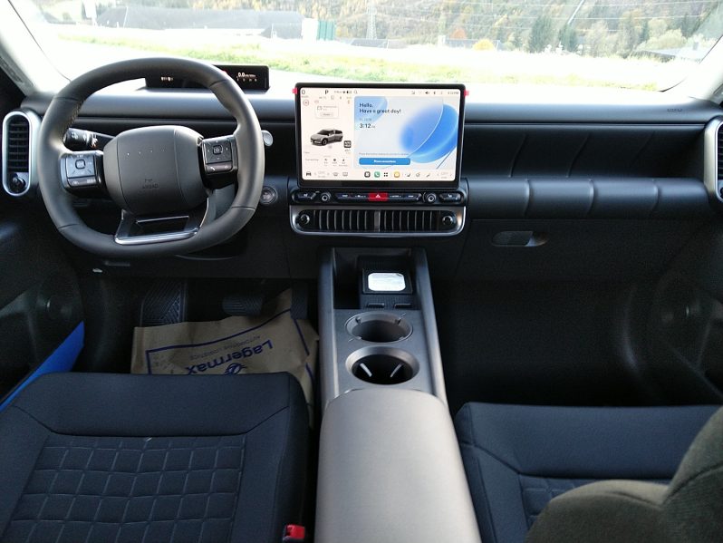 HYUNDAI IONIQ 3 TREND 61 kWh EV und Design Paket voll