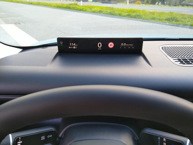 HYUNDAI IONIQ 3 TREND 61 kWh EV und Design Paket voll